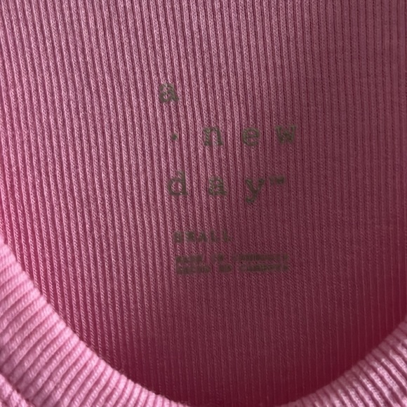 a new day tank - Picture 2 of 3